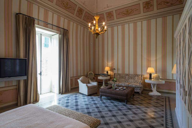 Palazzo Margherita แบร์นัลดา ภายนอก รูปภาพ